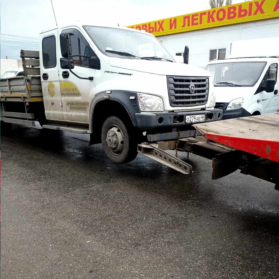 Эвакуируем спецтехнику